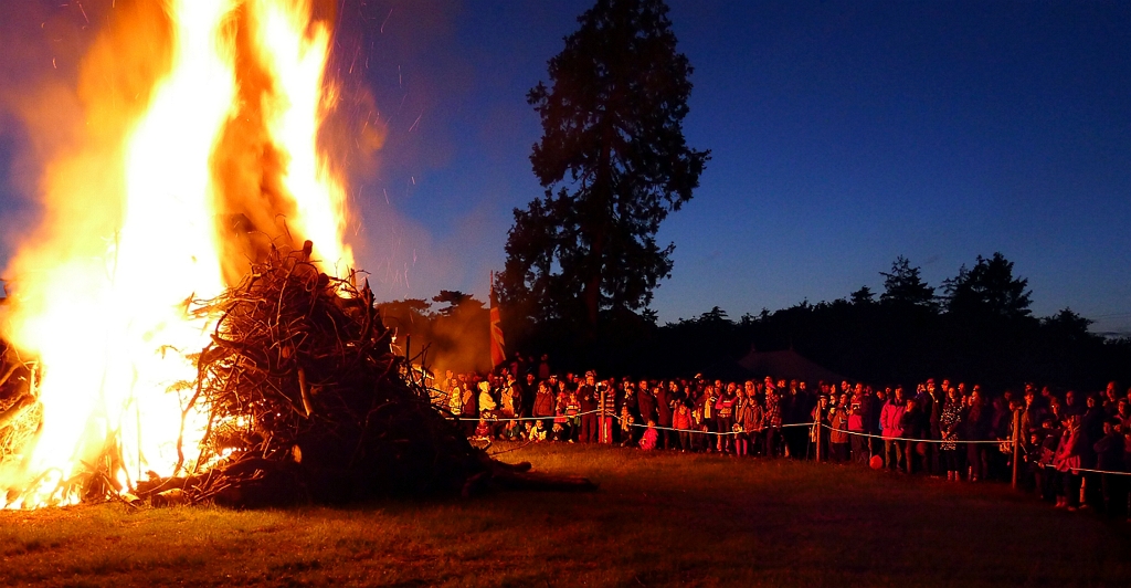 Beacon 01A.jpg - The Beacon. Photo Brian Johnson